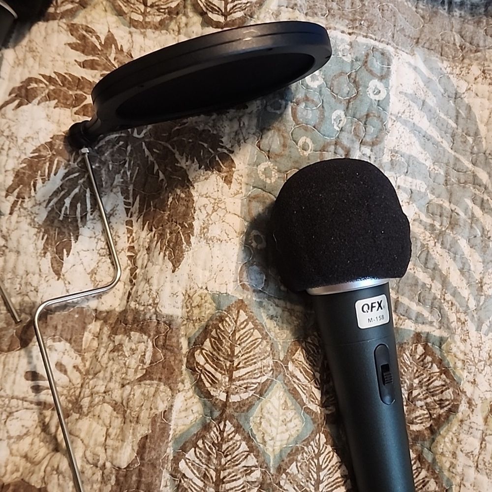 Alesis Multi Mix Pod Cast Set - Picture 5 of 7